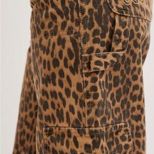 Damson Madder Dion Jean- Leopard Cargo